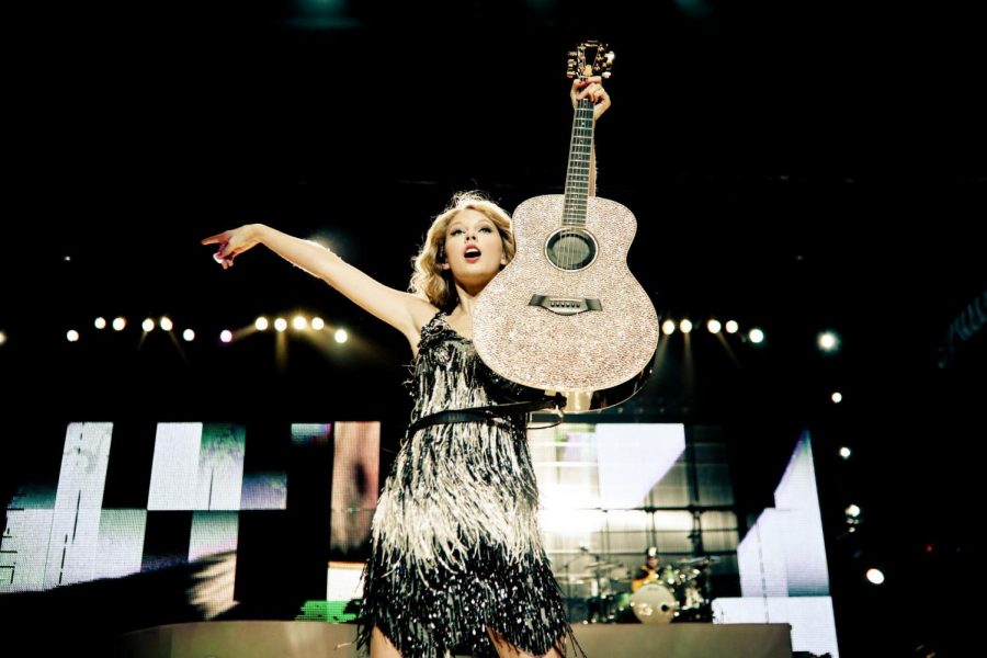 Taylor Swift’s “Fearless” to be the First of her Re-recorded Album Releases