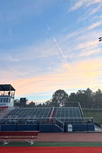 Here Comes the Sun: Class of 2026 Kicks Off Their Final Year at Senior Sunrise